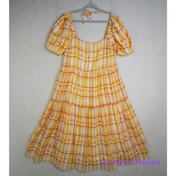 New! New ASTR The Label Ilana Plaid Puff Sleeve Tie Open Back Tiered Midi Dress - Picture 3 of 16